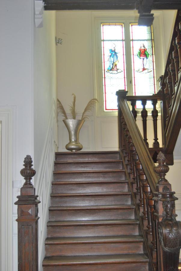 Chateau Sourliavoux, Appartement En Chambres D'Hotes Valliere Exteriör bild